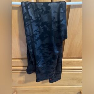 SPANX faux leather camo leggings XL
